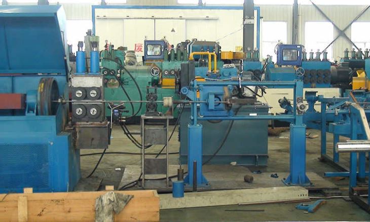 Semi Automatic Black Coil Peeling Machine